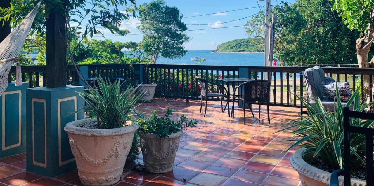 ビエケス Puertas Bed & Breakfast エクステリア 写真