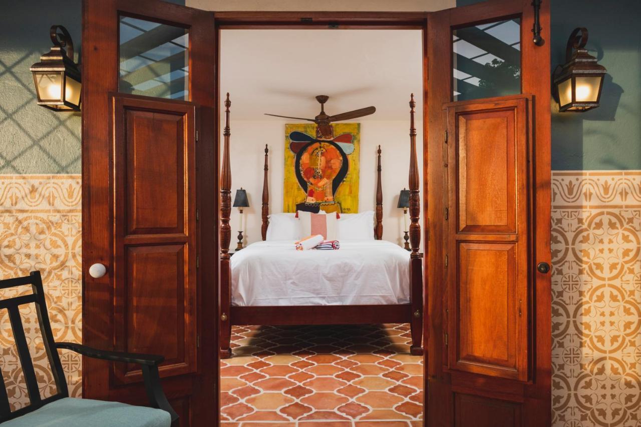 ビエケス Puertas Bed & Breakfast エクステリア 写真