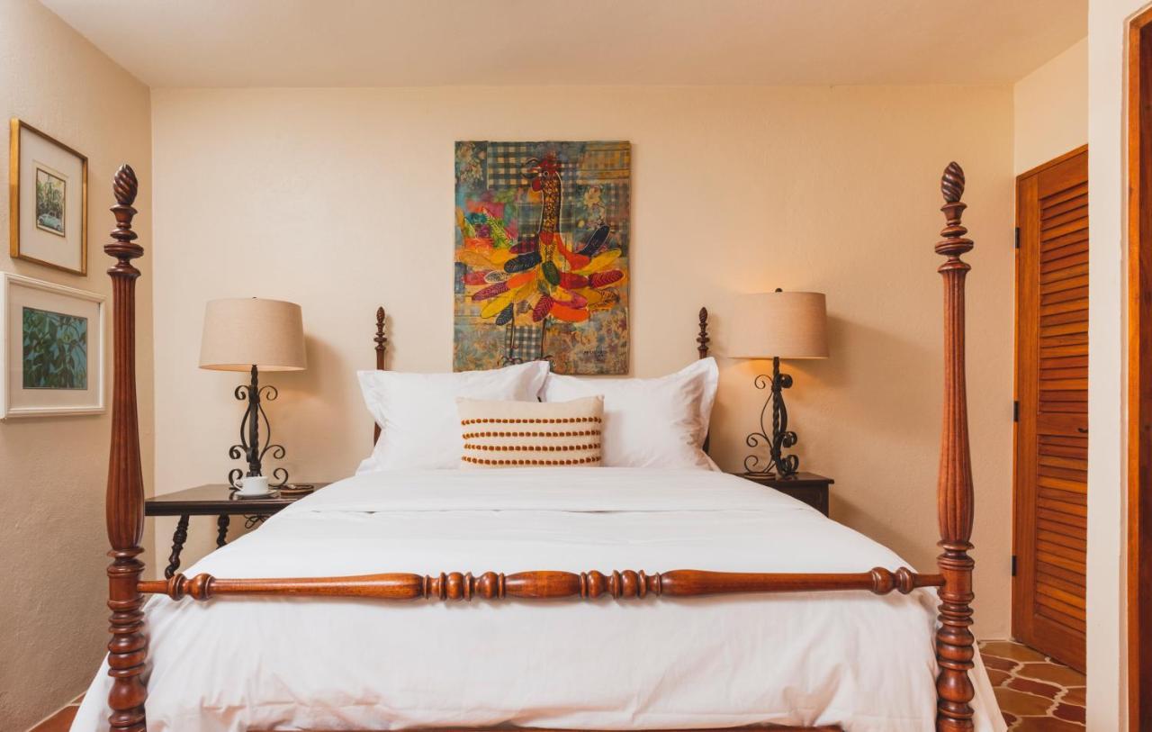 ビエケス Puertas Bed & Breakfast エクステリア 写真